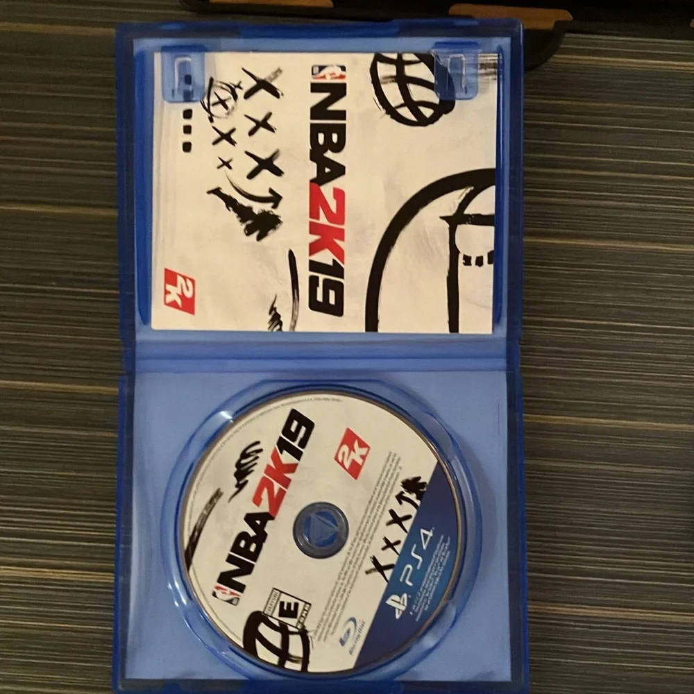 Pre-Owned 5 PS4 Games: God of War/Uncharted/Monster Hunter/NBA2K19/Ark S…